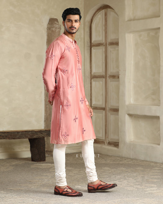 Gulabi Noor Kurta Set