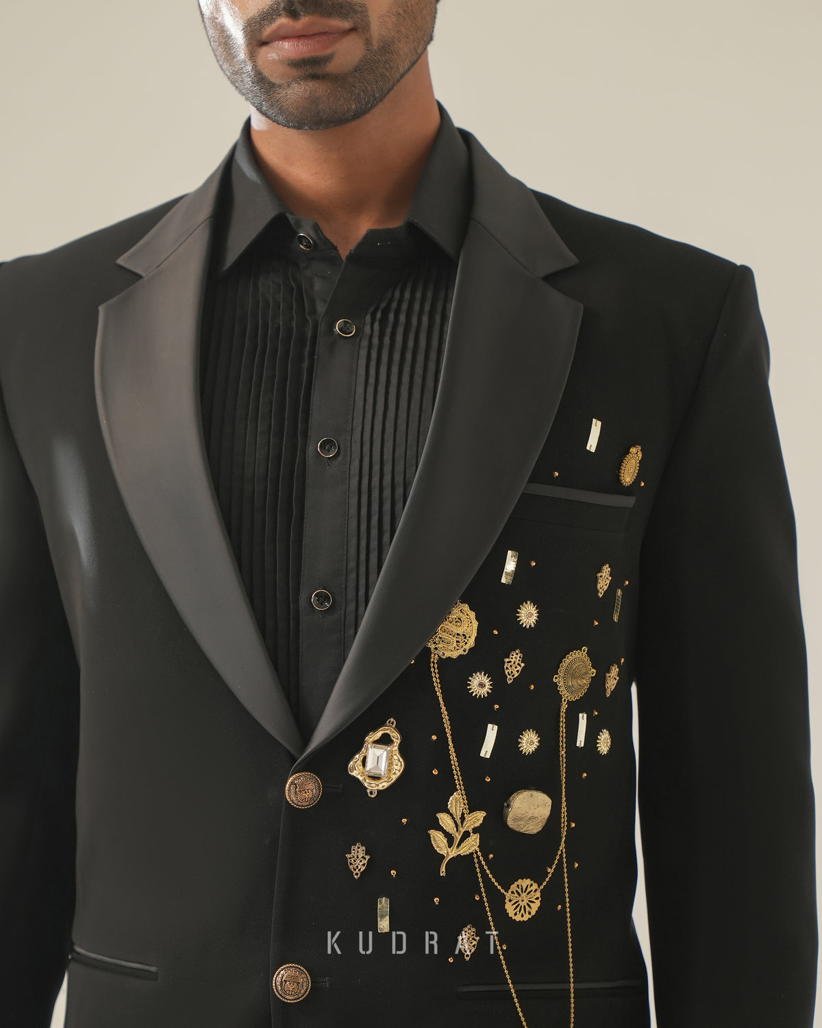 Black Majesty Suit set