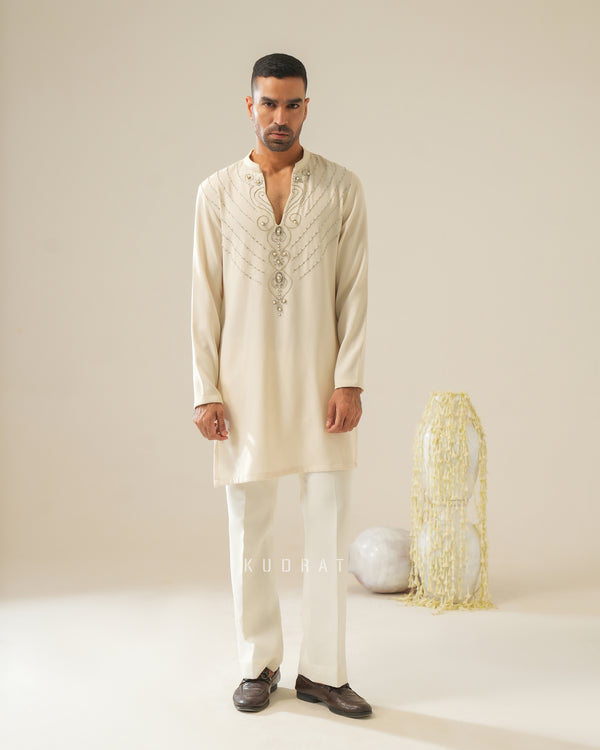 Vishnu Pearl Kurta Set