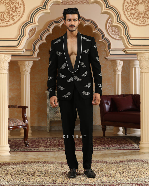 Uccheswara Hand Embroidered Suit Set