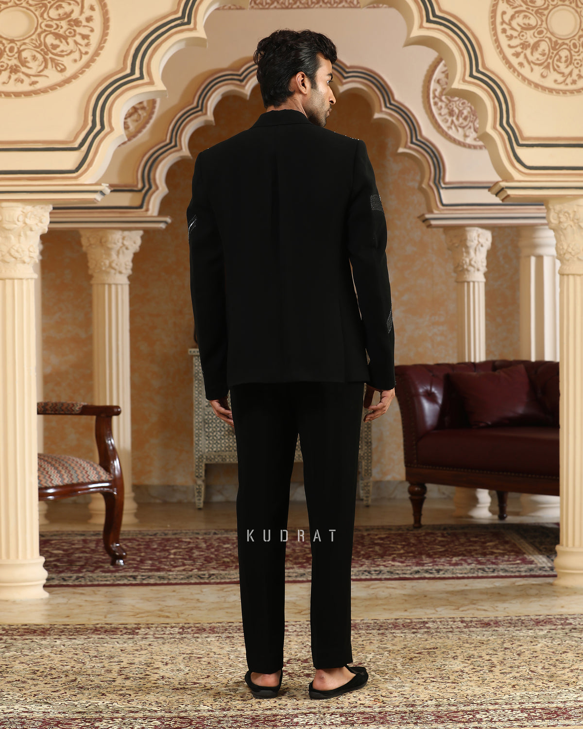 Heaven Embroidered Suit Set