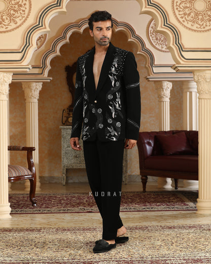 Heaven Embroidered Suit Set