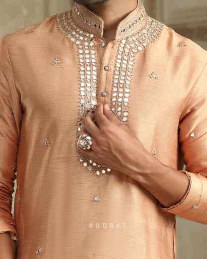 Surajmukhi Sheesha kurta set