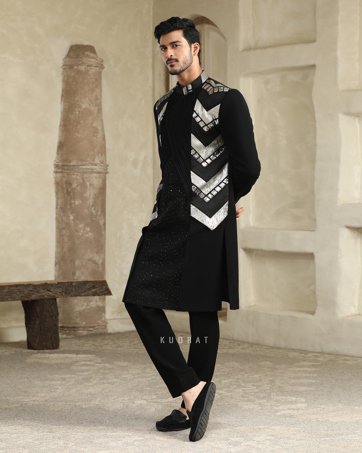 Black Shimmer Panneled Indo Set