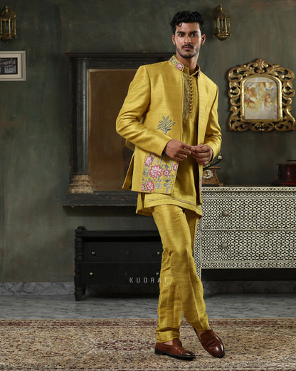Mor Kamal Embroidered Open Jacket Set