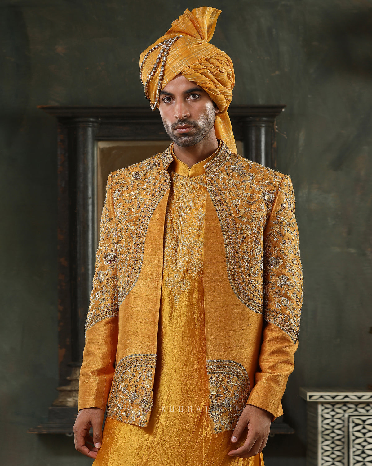 Ochre Rajgul Upem Jacket Set