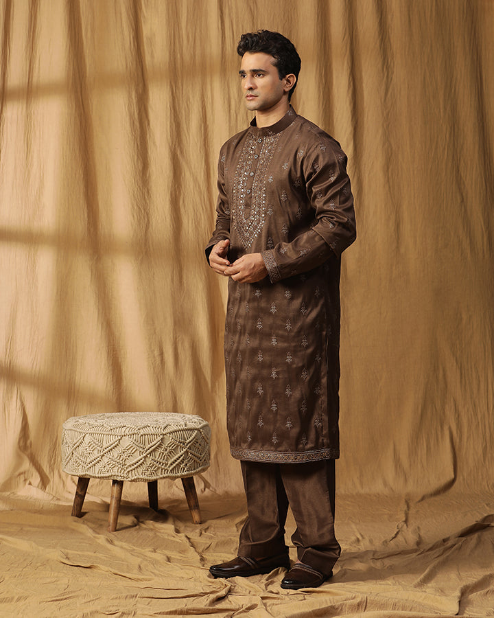 Hrishabh Hand Embroidered Kurta Jacket Set