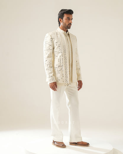 Shwet Indo Set