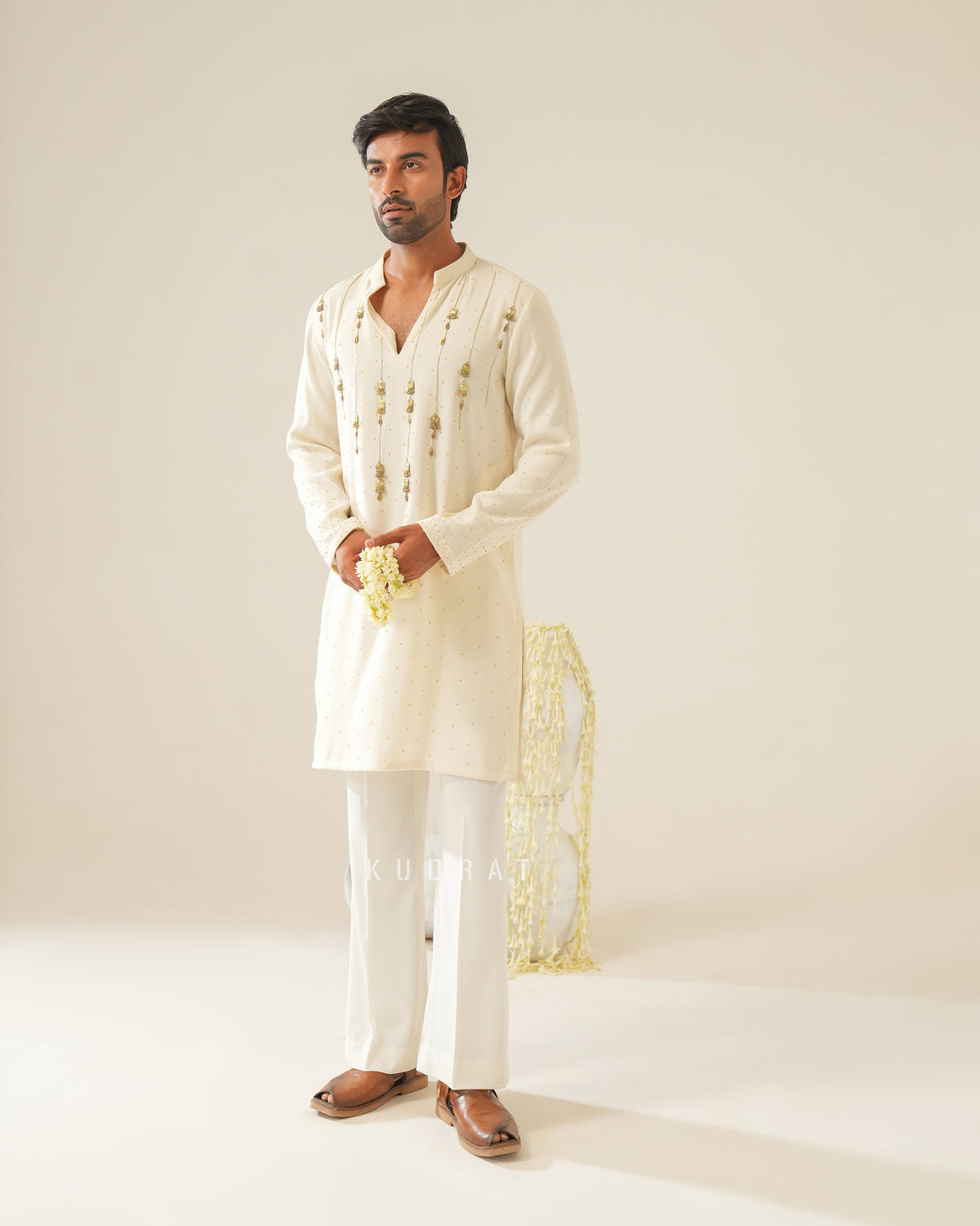 Aabhradh Kurta Set