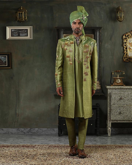 Saba vann hand embroidered open jacket set