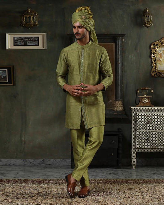 Harit embroidered kurta set