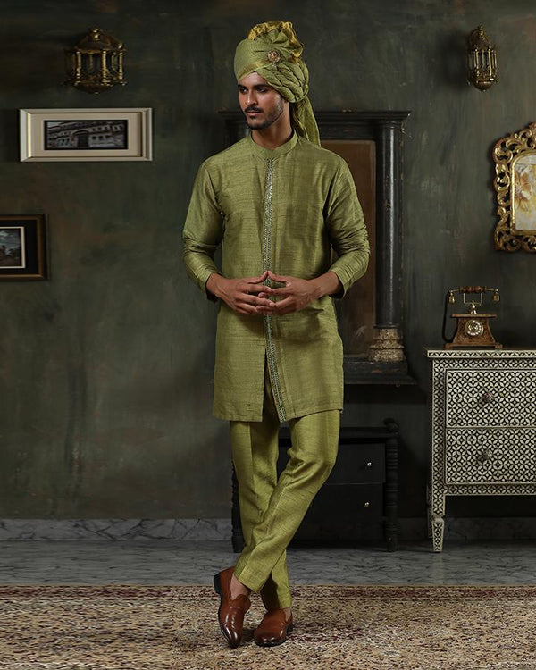Harit embroidered kurta set