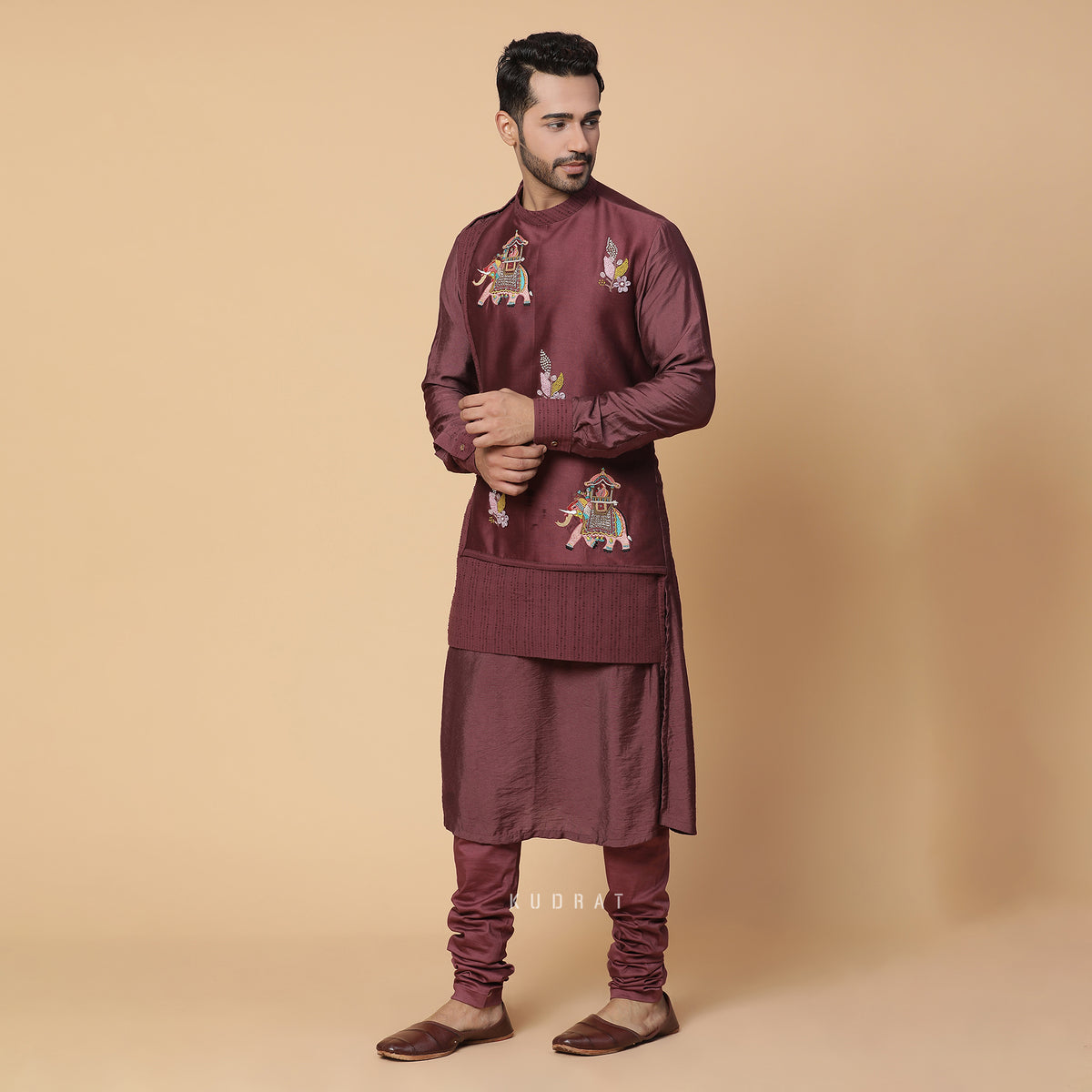 Surkh Airawat Kurta Set
