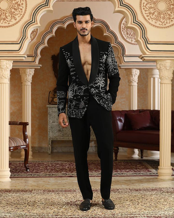 Airawat embroidered suit set